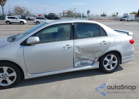 2012 Toyota Corolla S z USA, uszkodzony, nr VIN 2T1BU4EE0CC809131